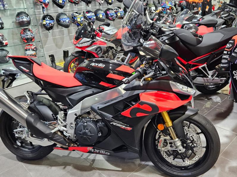 APRILIA RSV4 1100 FACTORY