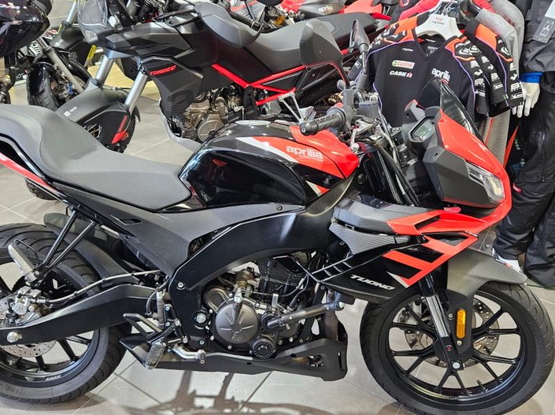 APRILIA TUONO 125 ABS